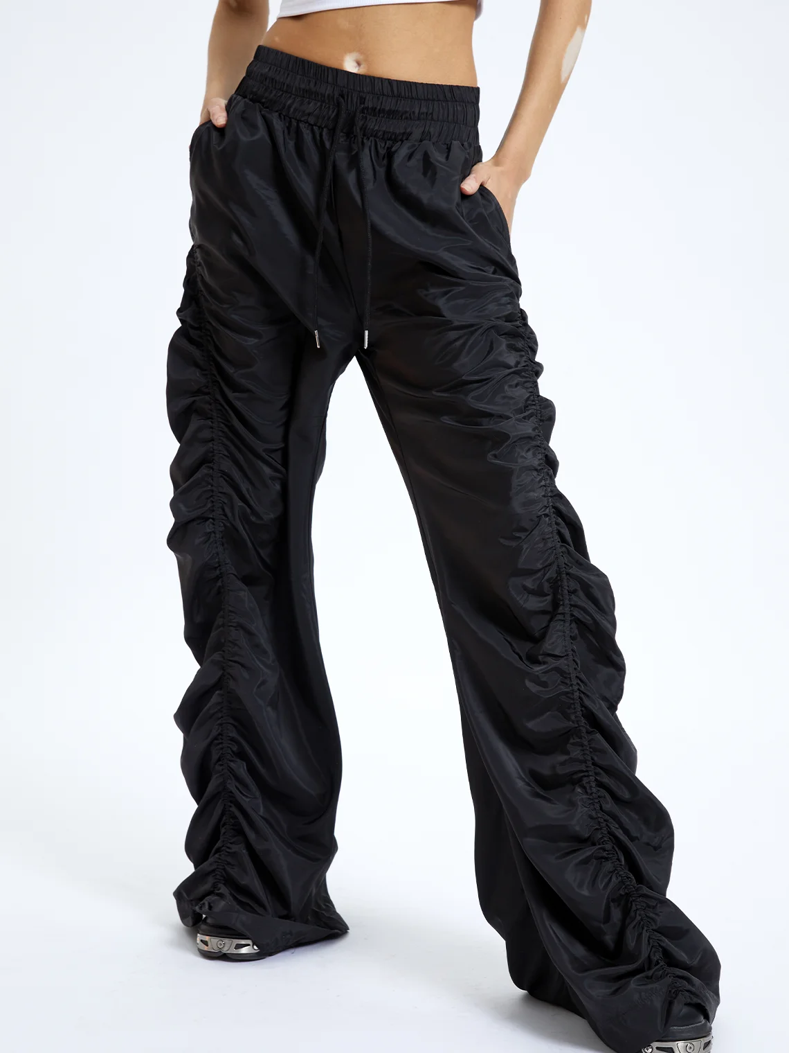 Street Black Wrinkled Bottom Pants