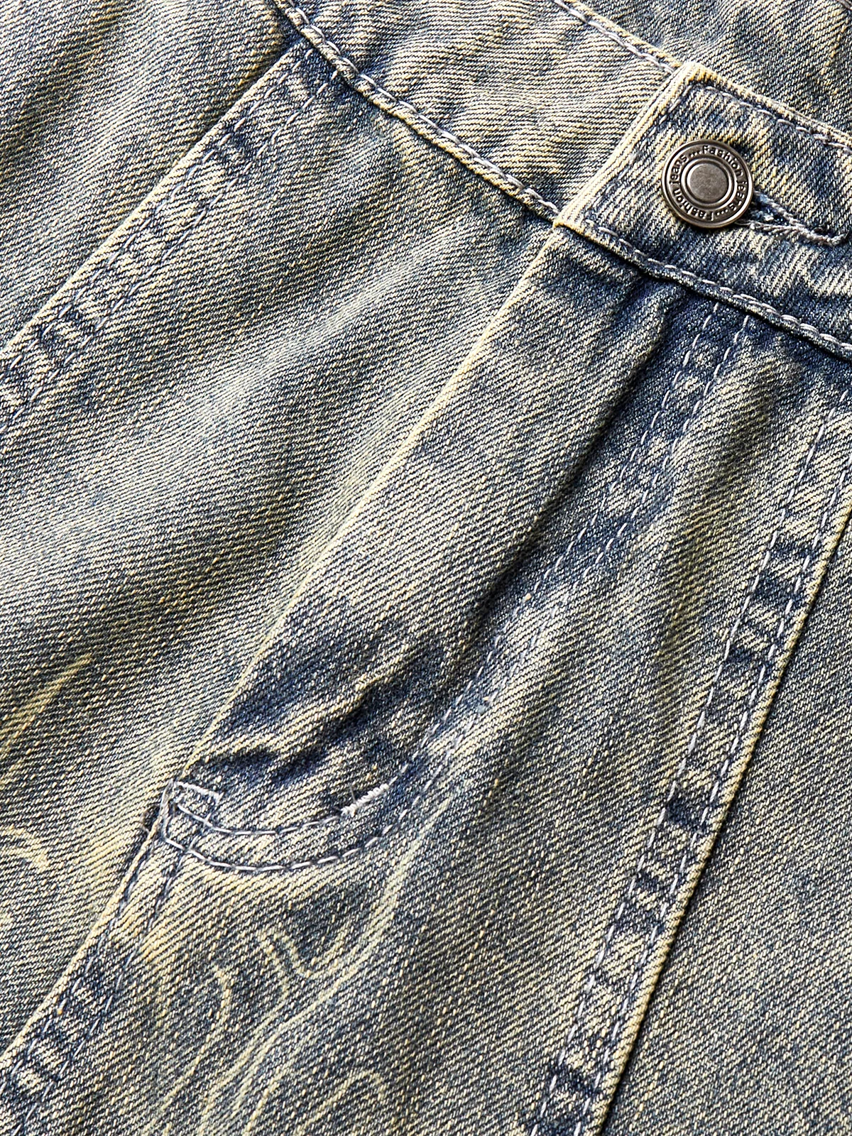 Denim Metal Detail Gradient Pattern Bell-Bottomtrousers Jeans